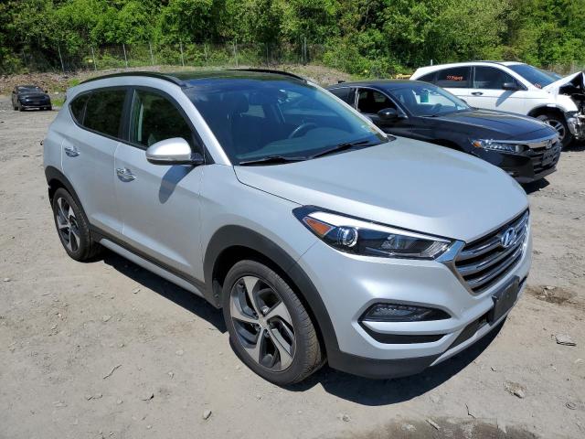 Photo 3 VIN: KM8J3CA27JU666016 - HYUNDAI TUCSON 