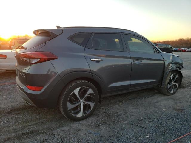 Photo 2 VIN: KM8J3CA27JU718017 - HYUNDAI TUCSON 