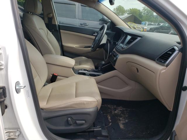 Photo 4 VIN: KM8J3CA27JU821356 - HYUNDAI TUCSON VAL 