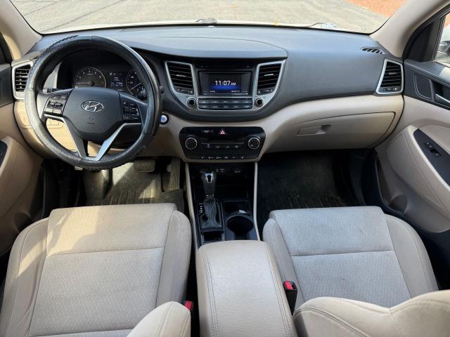 Photo 8 VIN: KM8J3CA28GU134377 - HYUNDAI TUCSON LIM 