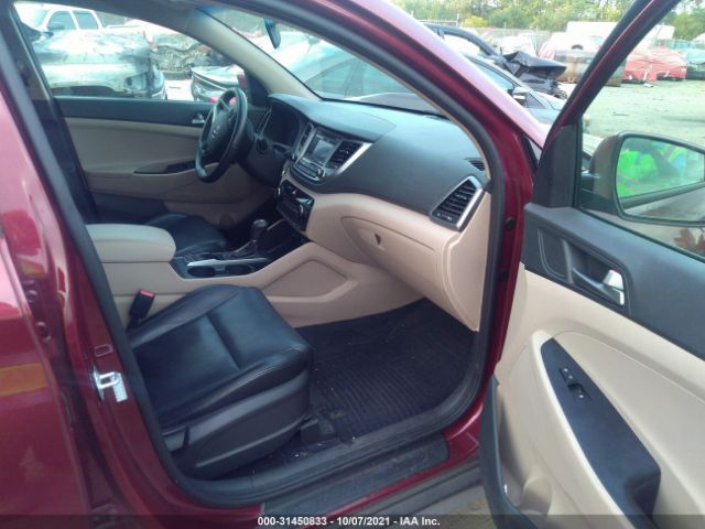 Photo 4 VIN: KM8J3CA28HU402345 - HYUNDAI TUCSON 