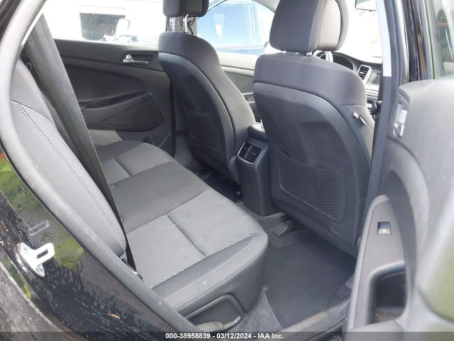 Photo 7 VIN: KM8J3CA28HU507967 - HYUNDAI TUCSON 