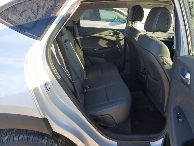 Photo 10 VIN: KM8J3CA28JU603894 - HYUNDAI TUCSON VAL 