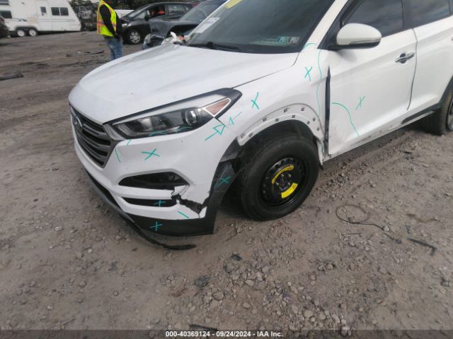 Photo 5 VIN: KM8J3CA28JU758591 - HYUNDAI TUCSON 