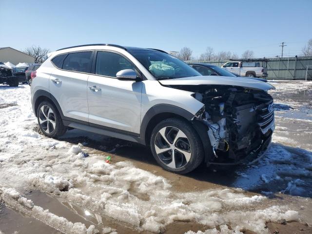 Photo 3 VIN: KM8J3CA28JU831684 - HYUNDAI TUCSON VAL 