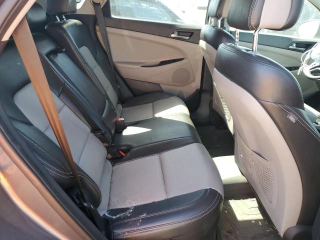 Photo 10 VIN: KM8J3CA29GU139037 - HYUNDAI TUCSON LIM 