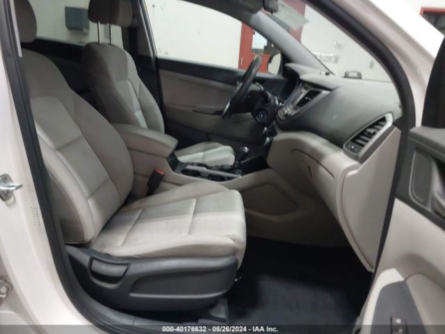 Photo 4 VIN: KM8J3CA29GU201276 - HYUNDAI TUCSON 