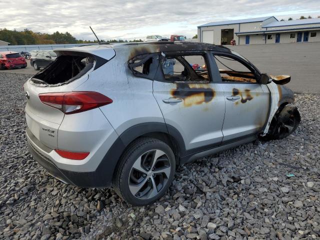 Photo 2 VIN: KM8J3CA29GU233533 - HYUNDAI TUCSON 