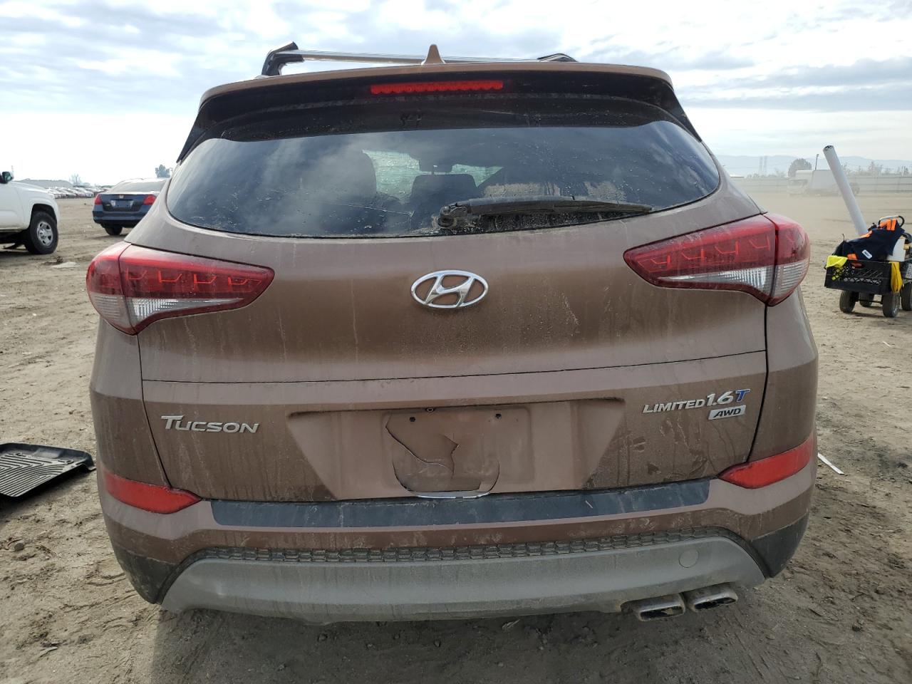 Photo 5 VIN: KM8J3CA29HU310323 - HYUNDAI TUCSON 