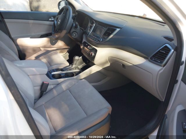 Photo 4 VIN: KM8J3CA29HU315537 - HYUNDAI TUCSON 