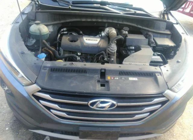 Photo 9 VIN: KM8J3CA29HU338784 - HYUNDAI TUCSON 