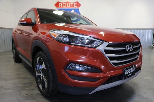 Photo 0 VIN: KM8J3CA29HU355410 - HYUNDAI TUCSON 