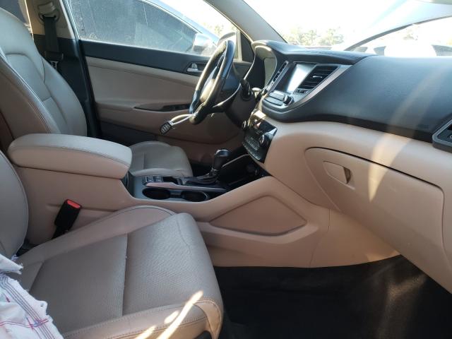 Photo 4 VIN: KM8J3CA29HU391548 - HYUNDAI TUCSON LIM 