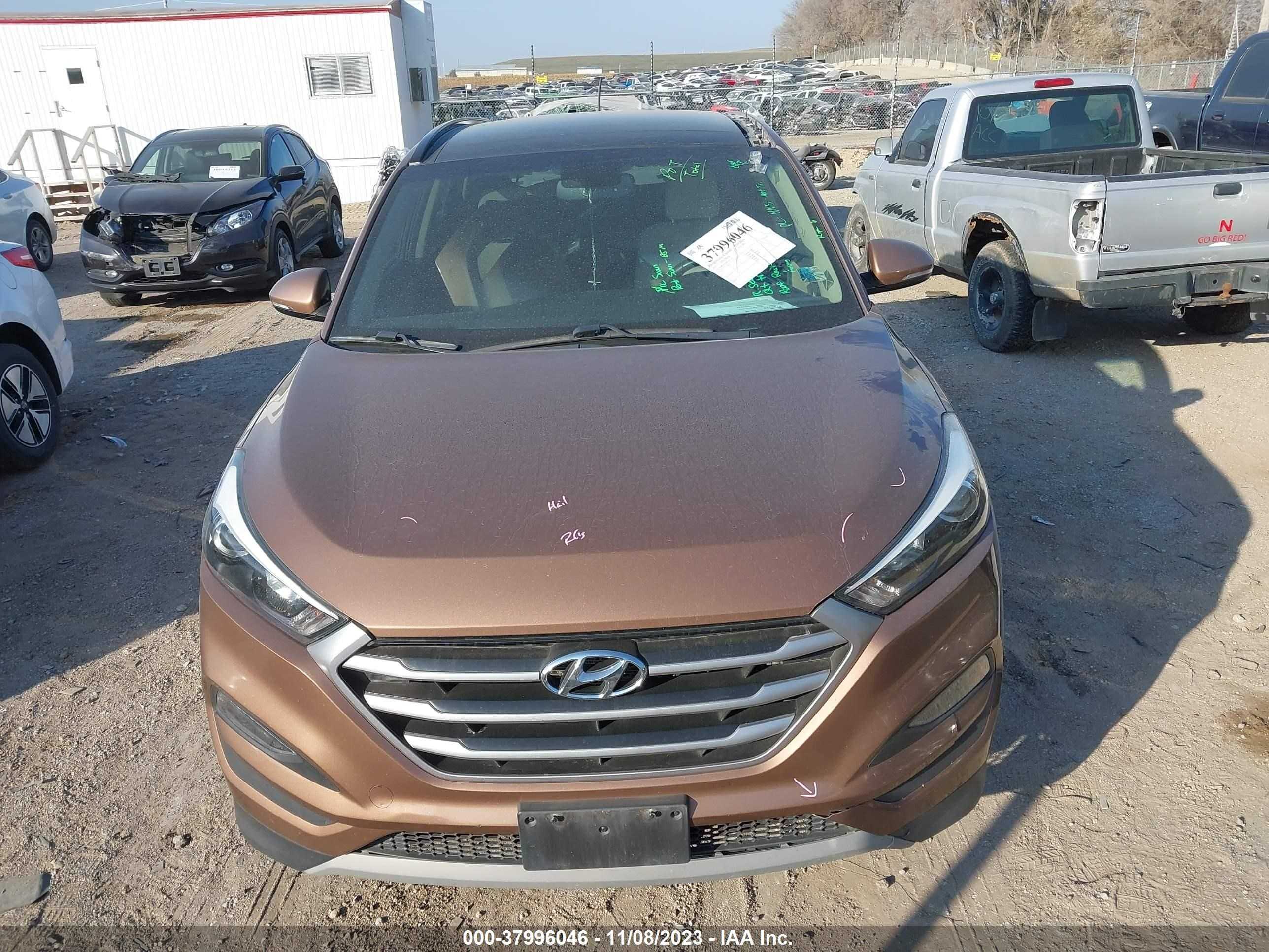 Photo 12 VIN: KM8J3CA29HU551735 - HYUNDAI TUCSON 