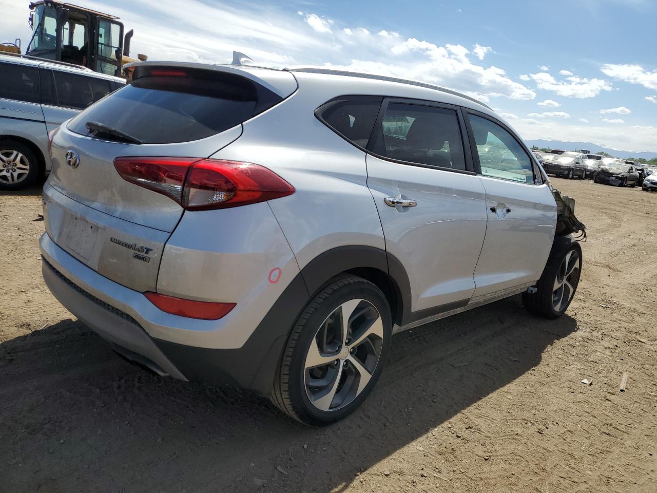 Photo 2 VIN: KM8J3CA29JU617822 - HYUNDAI TUCSON 