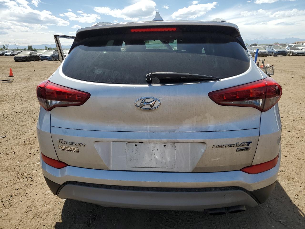 Photo 5 VIN: KM8J3CA29JU617822 - HYUNDAI TUCSON 