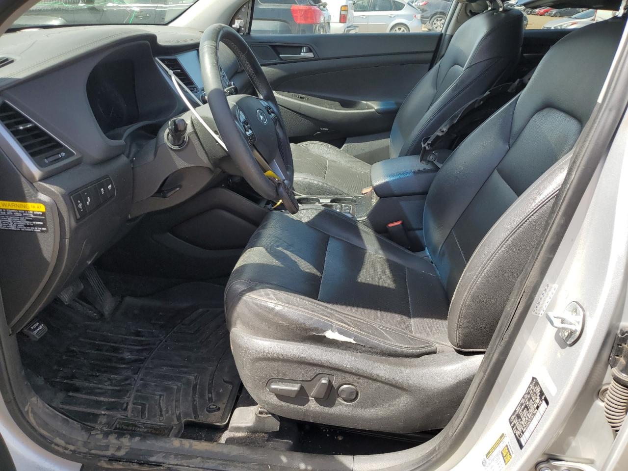 Photo 6 VIN: KM8J3CA29JU617822 - HYUNDAI TUCSON 