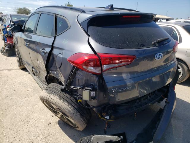 Photo 2 VIN: KM8J3CA29JU778090 - HYUNDAI TUCSON VAL 