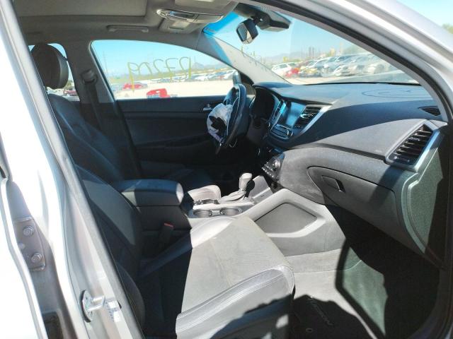 Photo 4 VIN: KM8J3CA2XGU027069 - HYUNDAI TUCSON LIM 