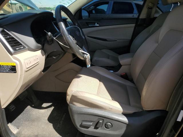 Photo 6 VIN: KM8J3CA2XGU055602 - HYUNDAI TUCSON 