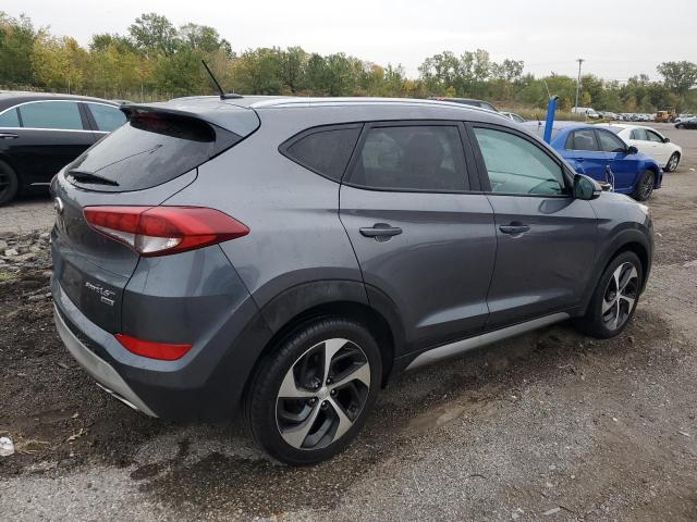 Photo 2 VIN: KM8J3CA2XHU272813 - HYUNDAI TUCSON LIM 