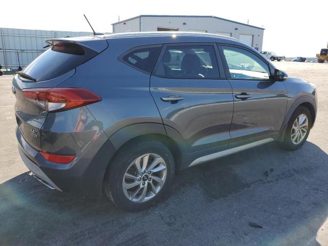 Photo 2 VIN: KM8J3CA2XHU287957 - HYUNDAI TUCSON LIM 