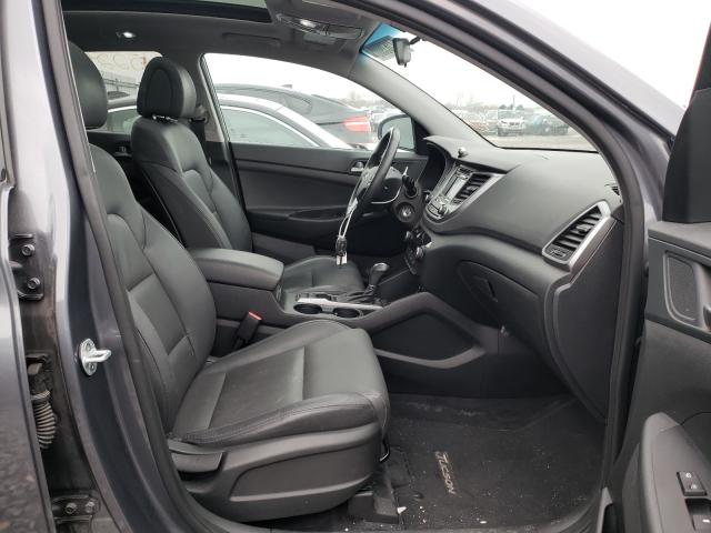 Photo 4 VIN: KM8J3CA2XHU313201 - HYUNDAI TUCSON LIM 