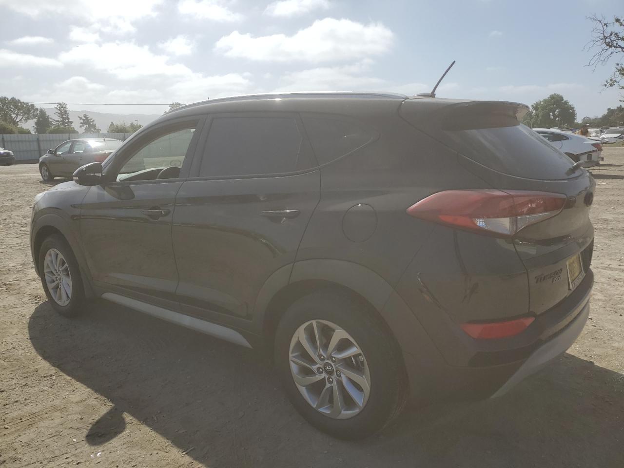 Photo 1 VIN: KM8J3CA2XHU369347 - HYUNDAI TUCSON 