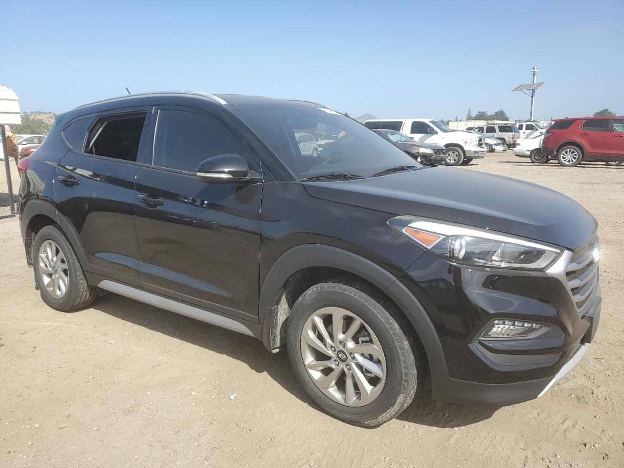 Photo 3 VIN: KM8J3CA2XHU369347 - HYUNDAI TUCSON 