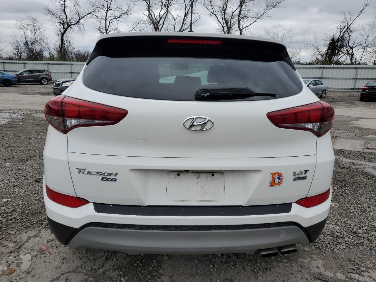 Photo 5 VIN: KM8J3CA2XHU371874 - HYUNDAI TUCSON 