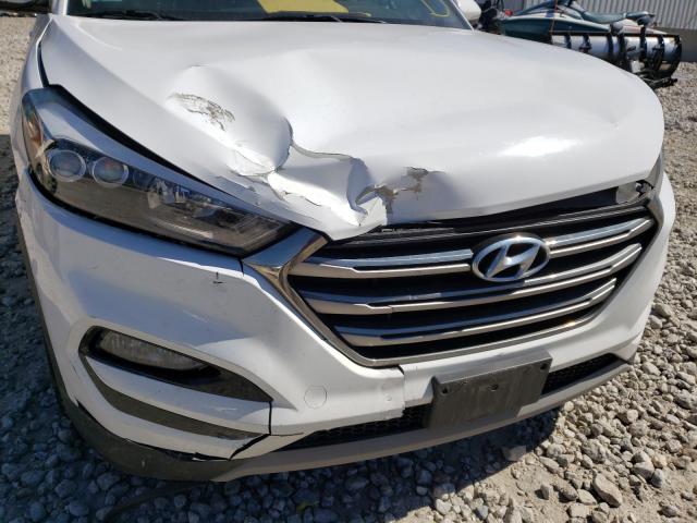 Photo 8 VIN: KM8J3CA2XHU410785 - HYUNDAI TUCSON LIM 