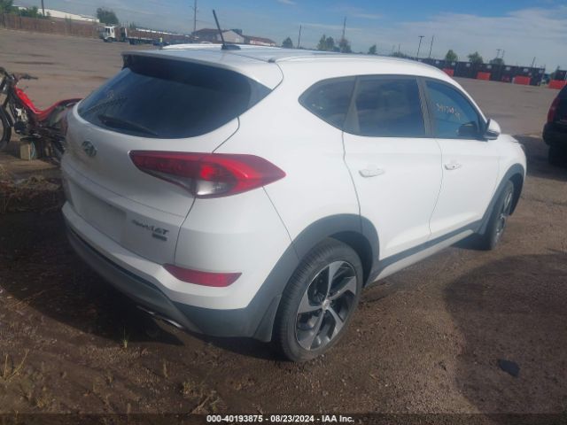 Photo 3 VIN: KM8J3CA2XHU412603 - HYUNDAI TUCSON 