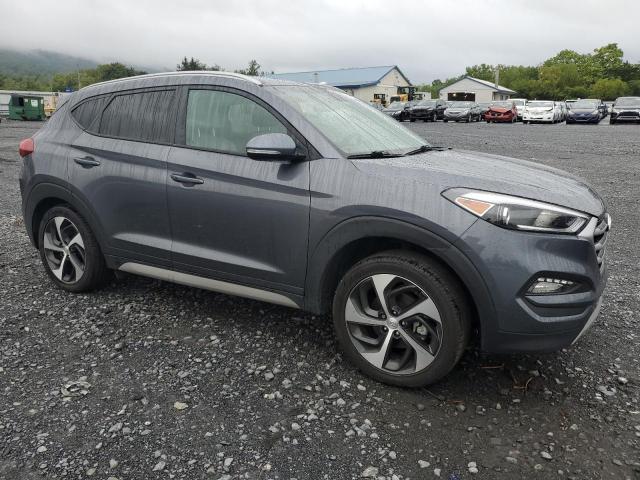 Photo 3 VIN: KM8J3CA2XHU542431 - HYUNDAI TUCSON LIM 