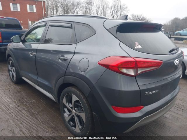 Photo 2 VIN: KM8J3CA2XJU647184 - HYUNDAI TUCSON 