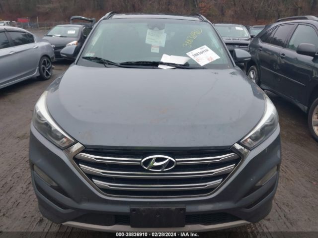 Photo 5 VIN: KM8J3CA2XJU647184 - HYUNDAI TUCSON 