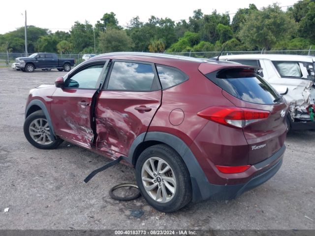 Photo 2 VIN: KM8J3CA40GU022559 - HYUNDAI TUCSON 