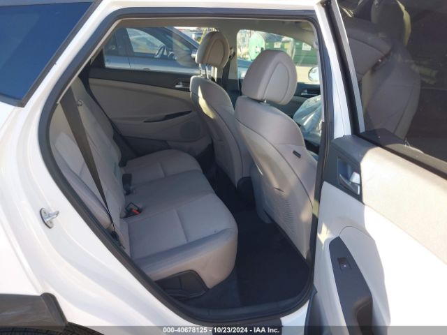 Photo 7 VIN: KM8J3CA40GU074998 - HYUNDAI TUCSON 