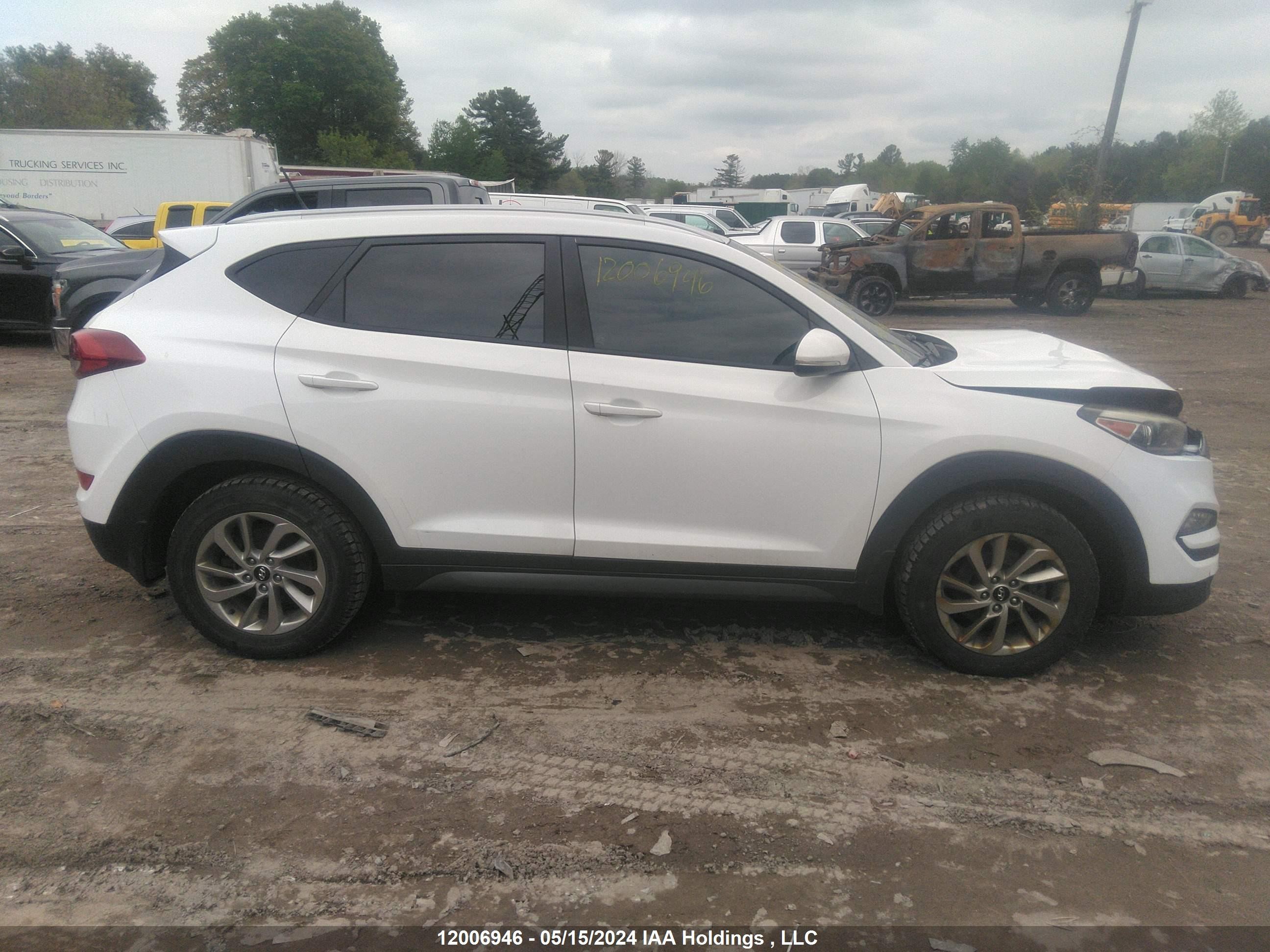 Photo 13 VIN: KM8J3CA40GU215360 - HYUNDAI TUCSON 