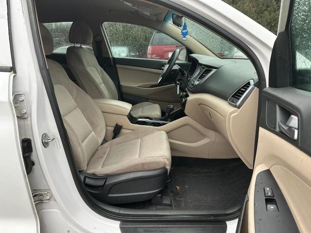 Photo 4 VIN: KM8J3CA40GU230490 - HYUNDAI TUCSON LIM 