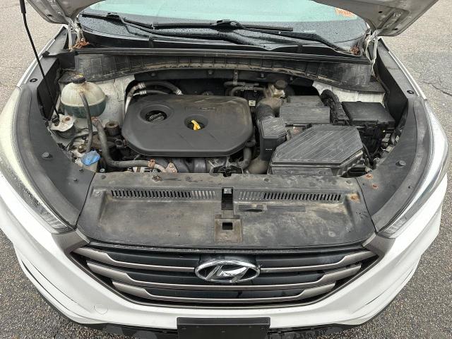 Photo 6 VIN: KM8J3CA40GU230490 - HYUNDAI TUCSON LIM 