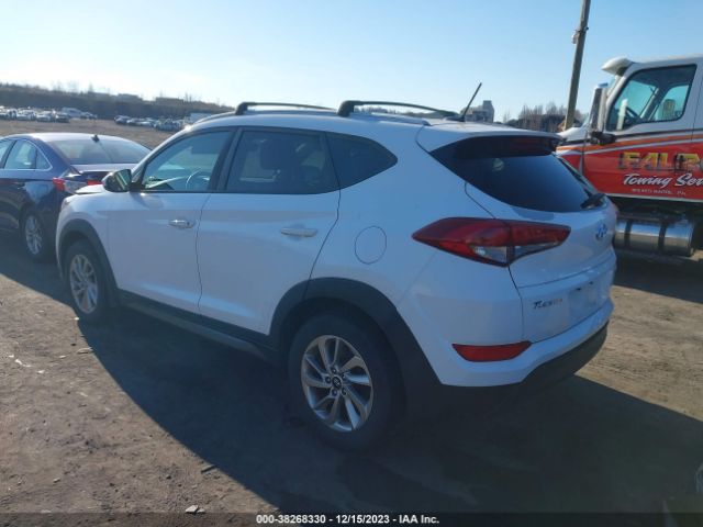 Photo 2 VIN: KM8J3CA40GU245765 - HYUNDAI TUCSON 