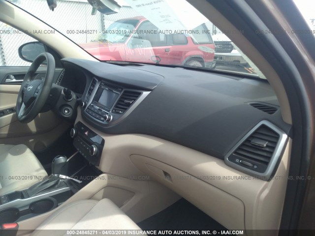 Photo 4 VIN: KM8J3CA40HU275298 - HYUNDAI TUCSON 