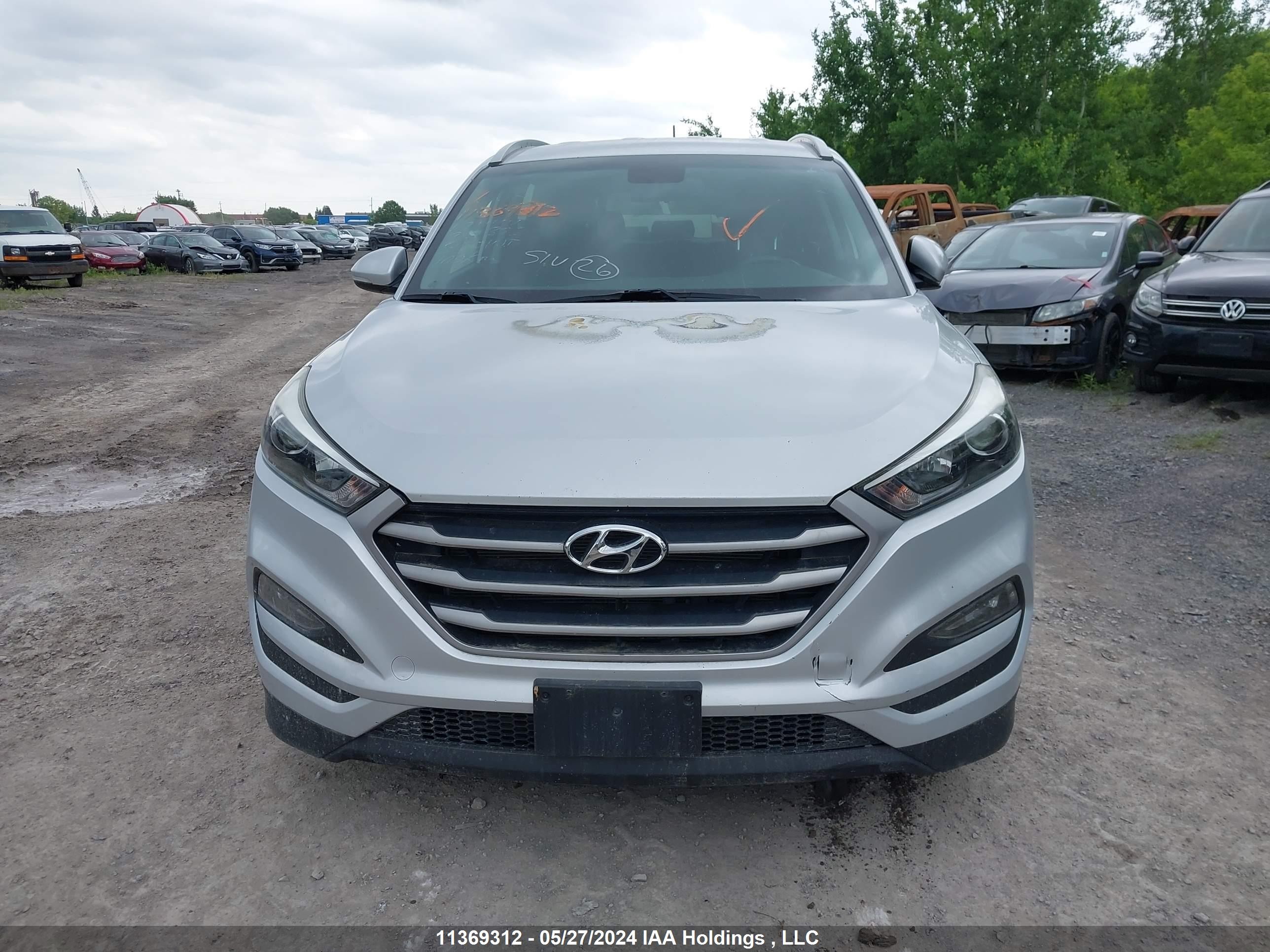 Photo 12 VIN: KM8J3CA40HU361372 - HYUNDAI TUCSON 