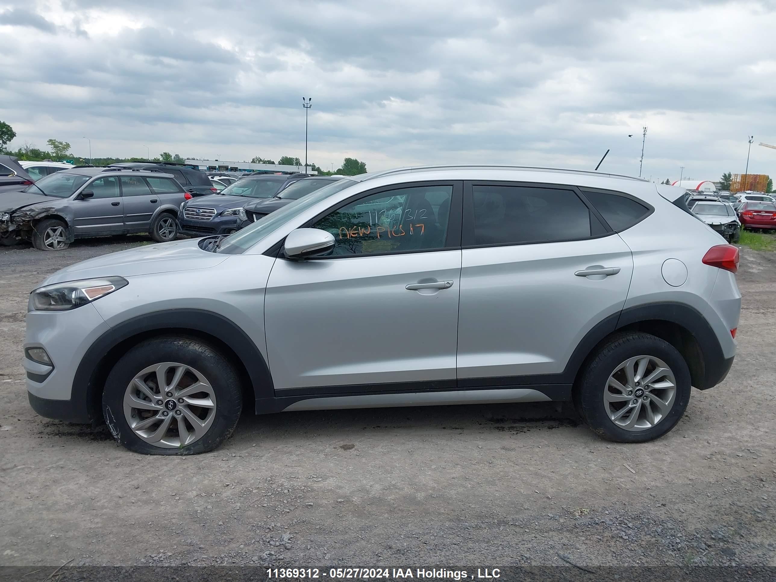 Photo 14 VIN: KM8J3CA40HU361372 - HYUNDAI TUCSON 