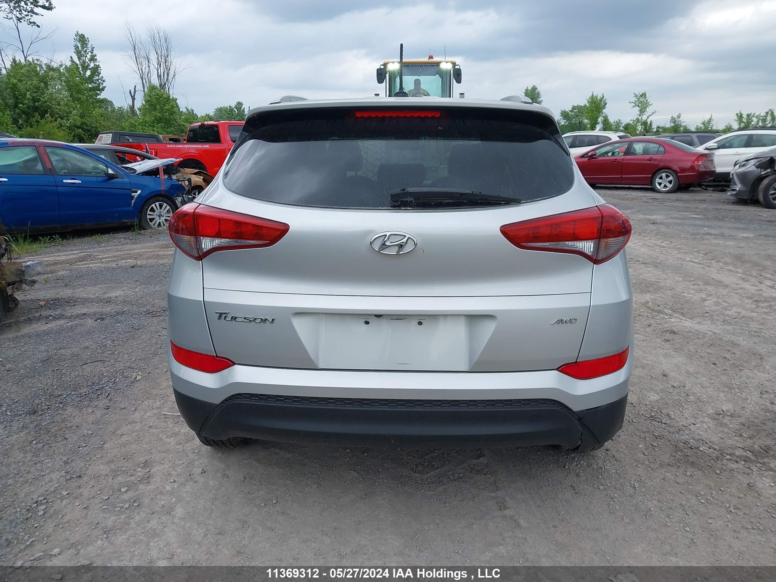 Photo 16 VIN: KM8J3CA40HU361372 - HYUNDAI TUCSON 