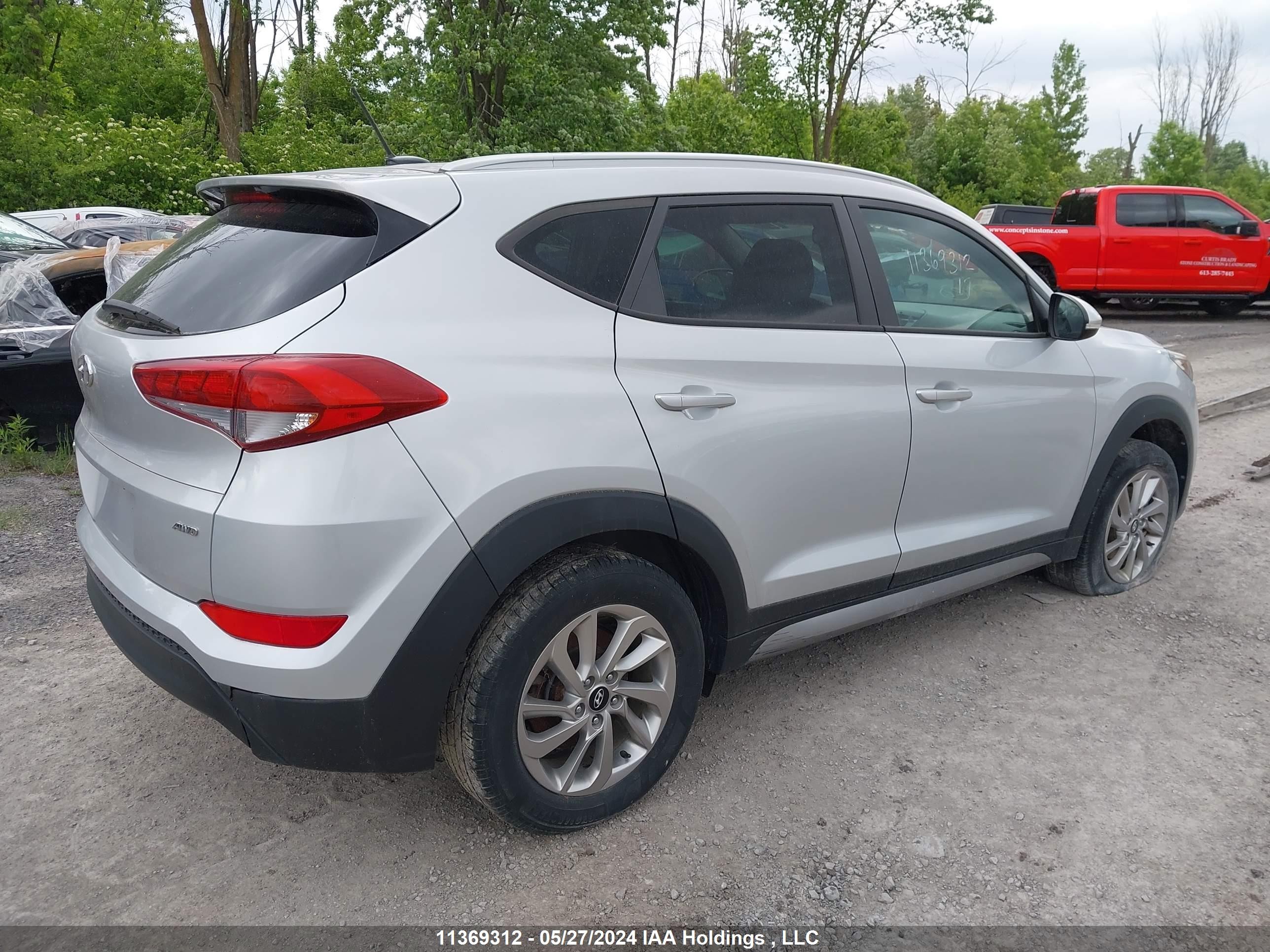 Photo 3 VIN: KM8J3CA40HU361372 - HYUNDAI TUCSON 