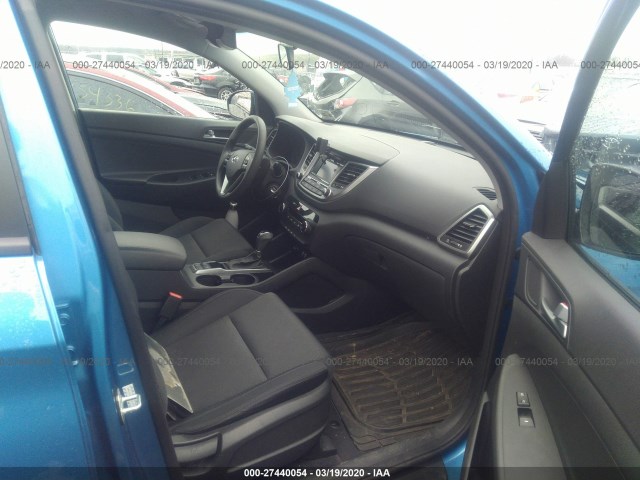 Photo 4 VIN: KM8J3CA40HU411719 - HYUNDAI TUCSON 