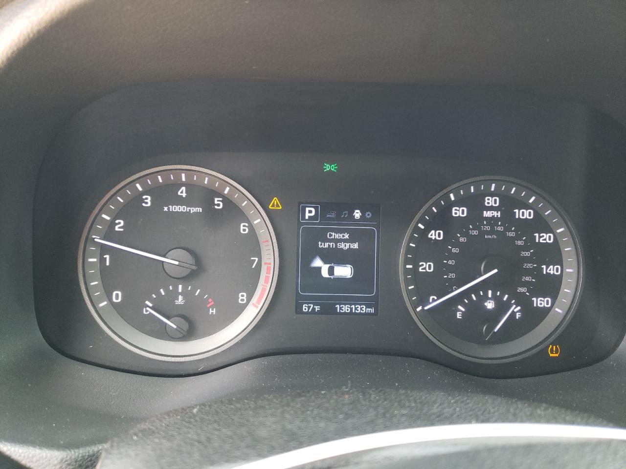 Photo 8 VIN: KM8J3CA40HU417455 - HYUNDAI TUCSON 