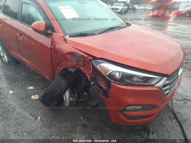 Photo 5 VIN: KM8J3CA40HU485416 - HYUNDAI TUCSON 