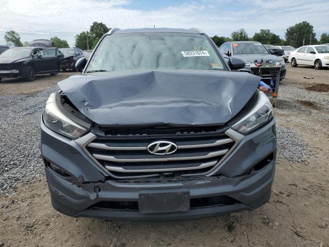 Photo 4 VIN: KM8J3CA40HU485688 - HYUNDAI TUCSON LIM 